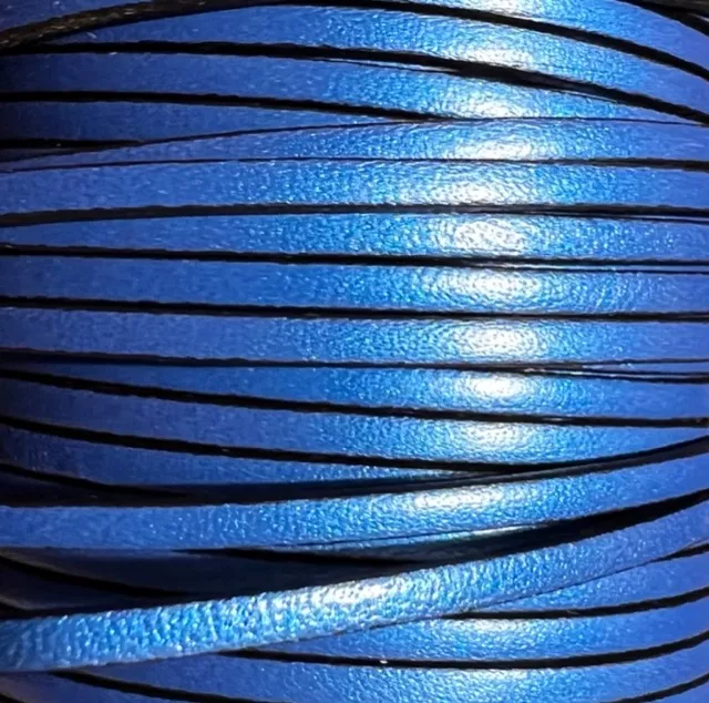 1m Cuir de veau 3mm plat-NOUVELLES COULEURS - Bleu métallisé