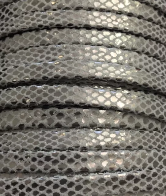 Cuir de chèvre 5mm métallisé motif serpent  - Argent