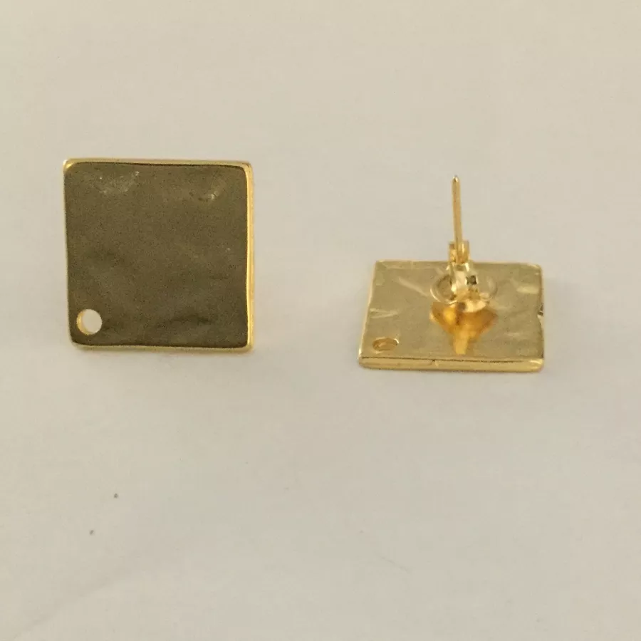 Boucle d’oreille à clou en forme carré  - Or