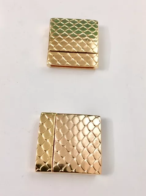 Fermoir aimanté 20mm en étain motif serpent - Or