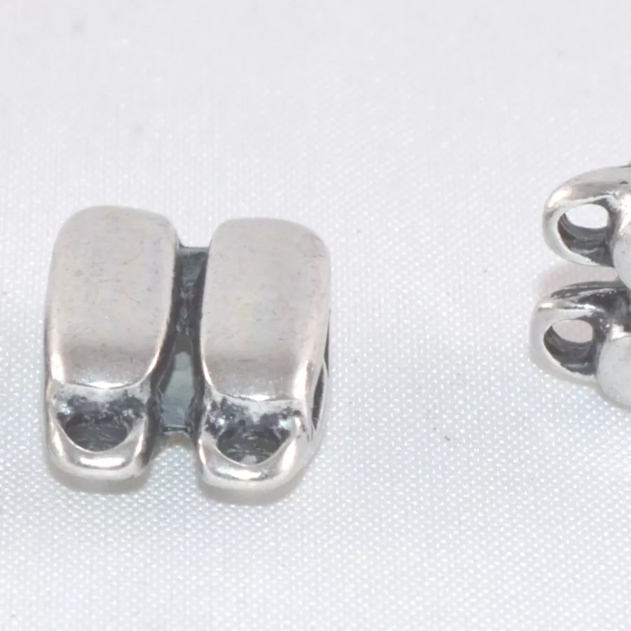 Accroche breloque double pour cuir 9 mm plat