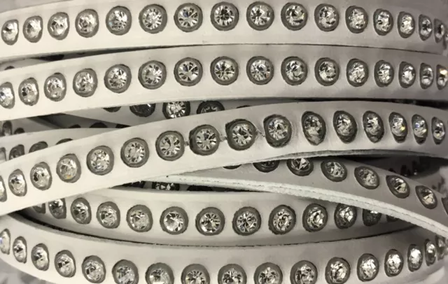 Cuir de veau avec véritable Swarovski 6mm- - Blanc