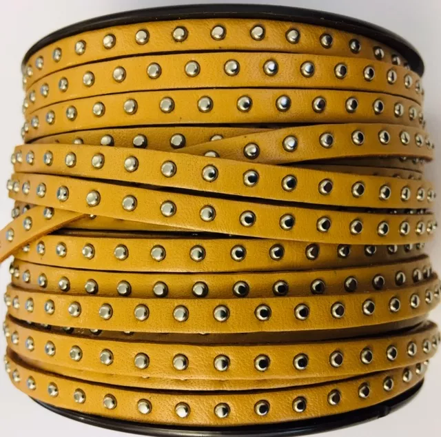 Cuir Veau - Clouté - Plat - 5mm - - moutarde