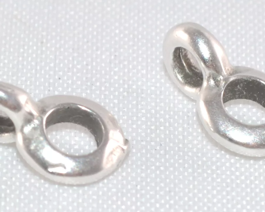 Accroche breloque pour cuir 3 mm rond