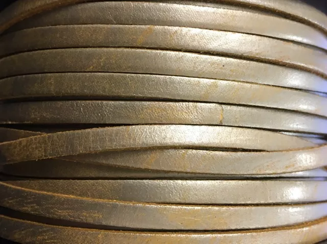 Cuir de veau nacrés 5mm - Jaune