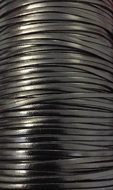 Cuir de veau 2mm plat-nouvelles couleurs - Noir