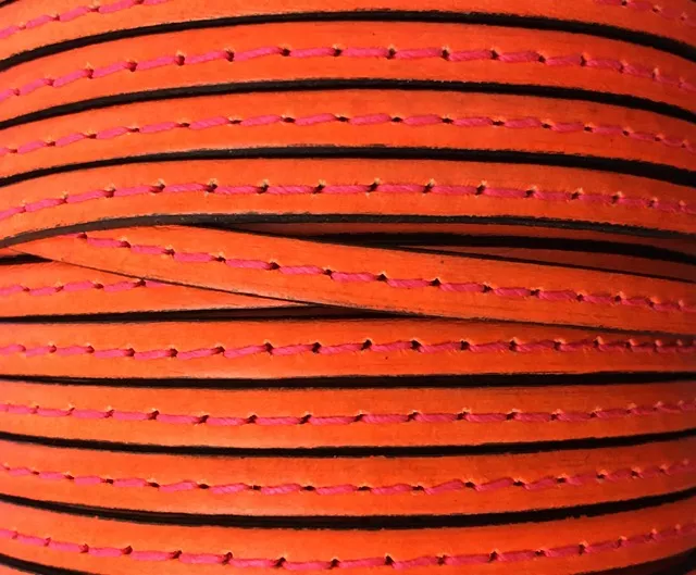 Cuir de veau cousu 5mm - Orange fluo