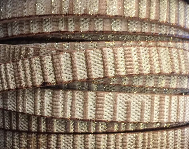 Cuir de veau 10mm  avec motifs - Marron clair