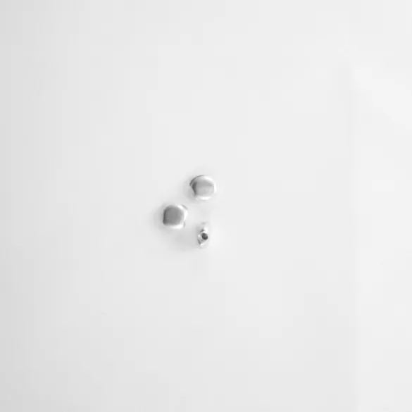 Petit intercalaire façon cailloux plat