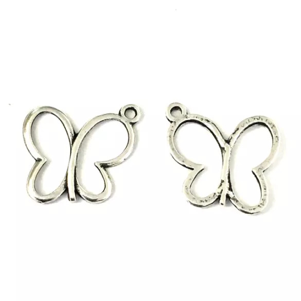 Pendant papillon évidé  16,5x19mm
