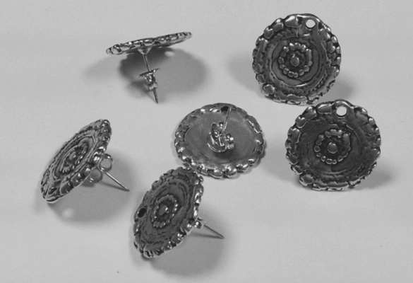 Boucle d'oreille avec motif